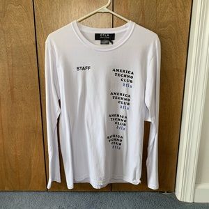 NWT DTLA Long Sleeve Tee